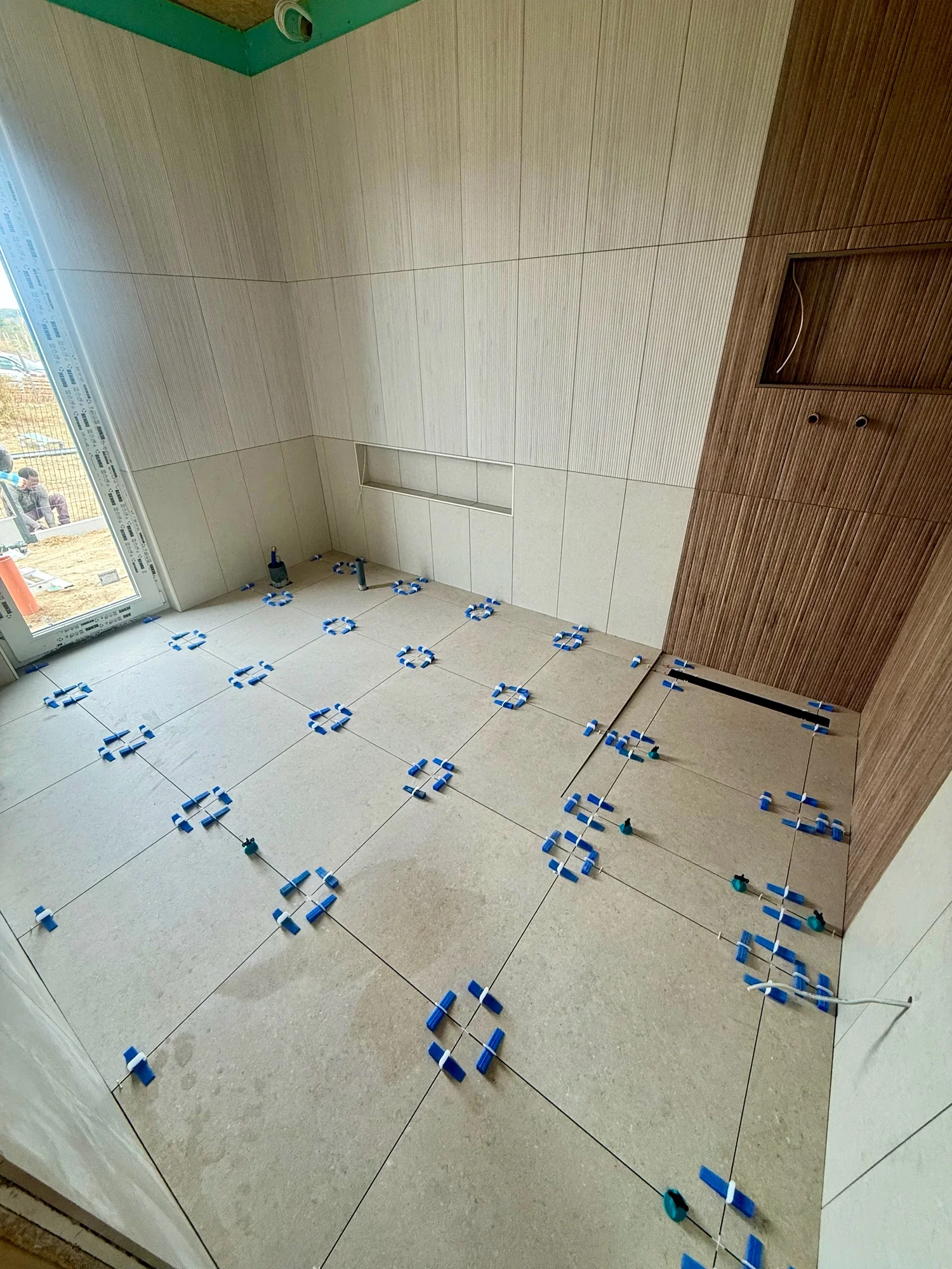 Szár – tiling project