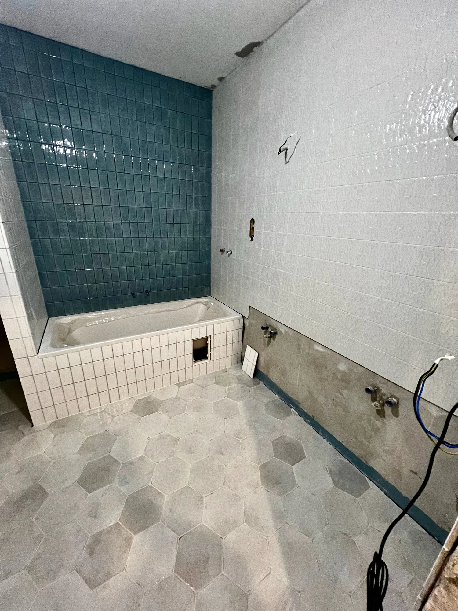 Budapest, District XII – tiling project