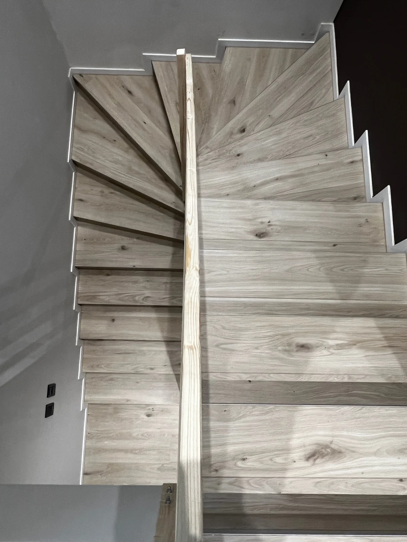 Solymár – tiling project